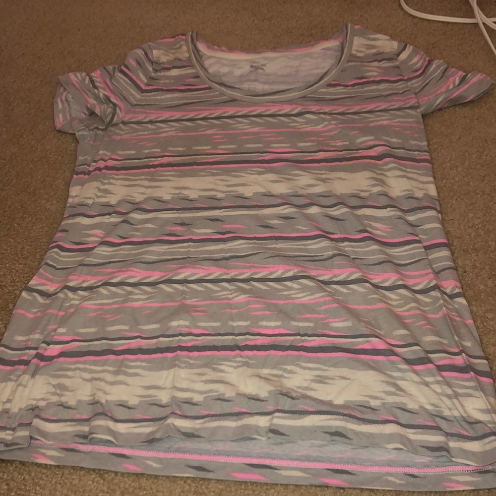 💜 Mossimo supply t shirt